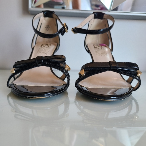 MRKT Market Heeled Sandals - Picture 5 of 8